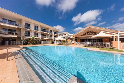 oaks broome hotel reviews.